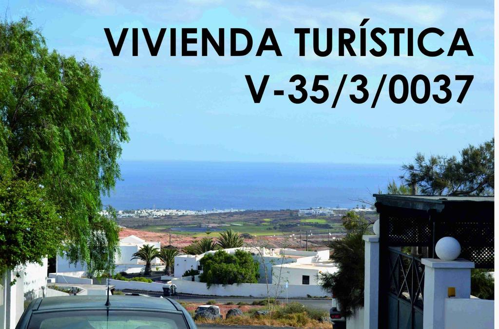 Villa Jupe Tías Екстериор снимка