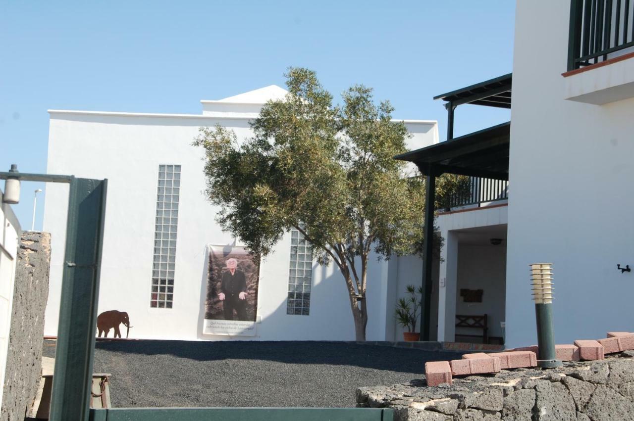 Villa Jupe Tías Екстериор снимка