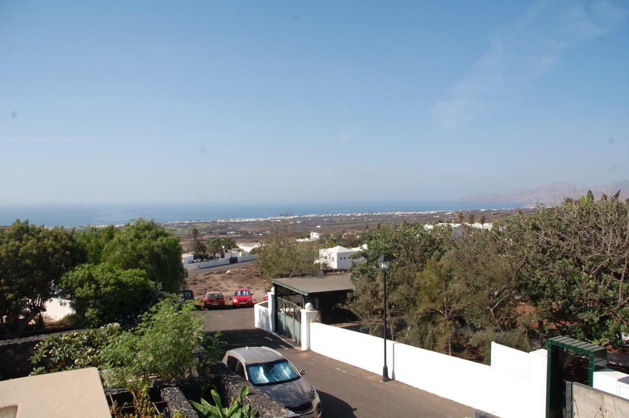 Villa Jupe Tías Екстериор снимка